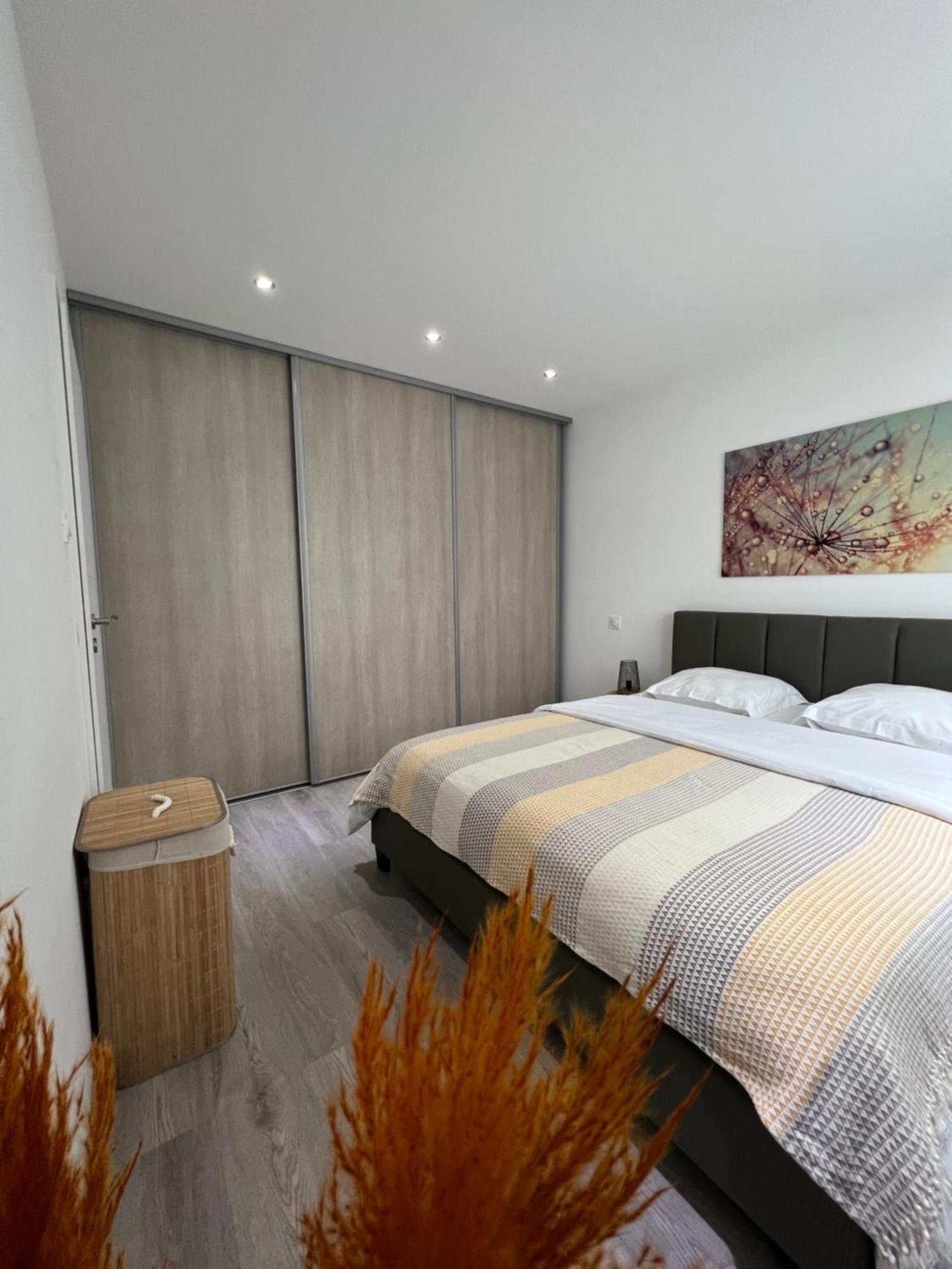 Superbe Appartement Lumineux Avec Parking Gratuit Винценайм Екстериор снимка